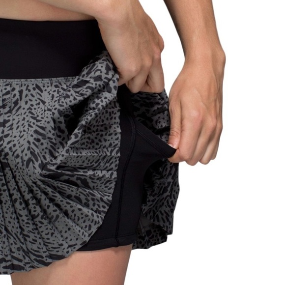 Lululemon Pleat To Street Skirt II
Watermark Slate Black size 6 - Picture 3 of 14